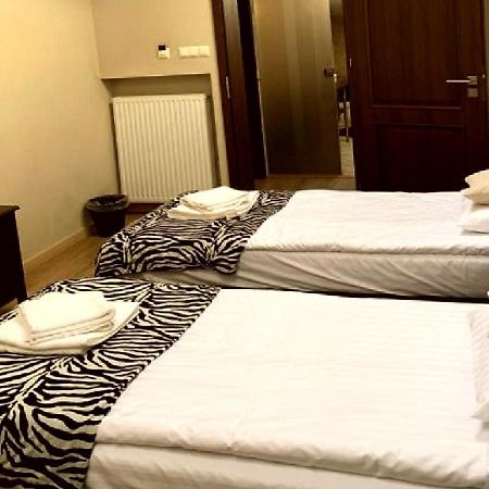 צ'סטוצ'ובה Grono Apartamenty מראה חיצוני תמונה