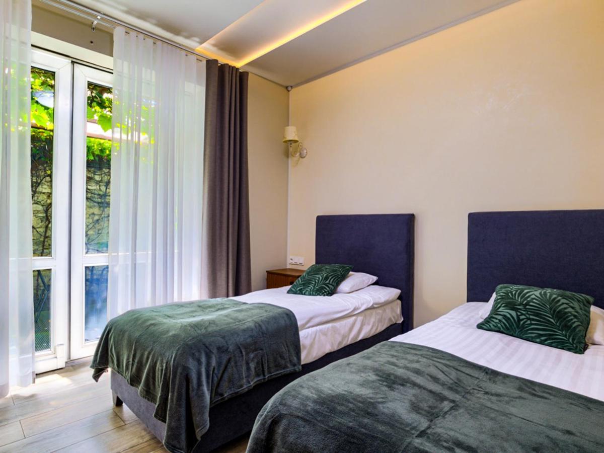 צ'סטוצ'ובה Grono Apartamenty מראה חיצוני תמונה