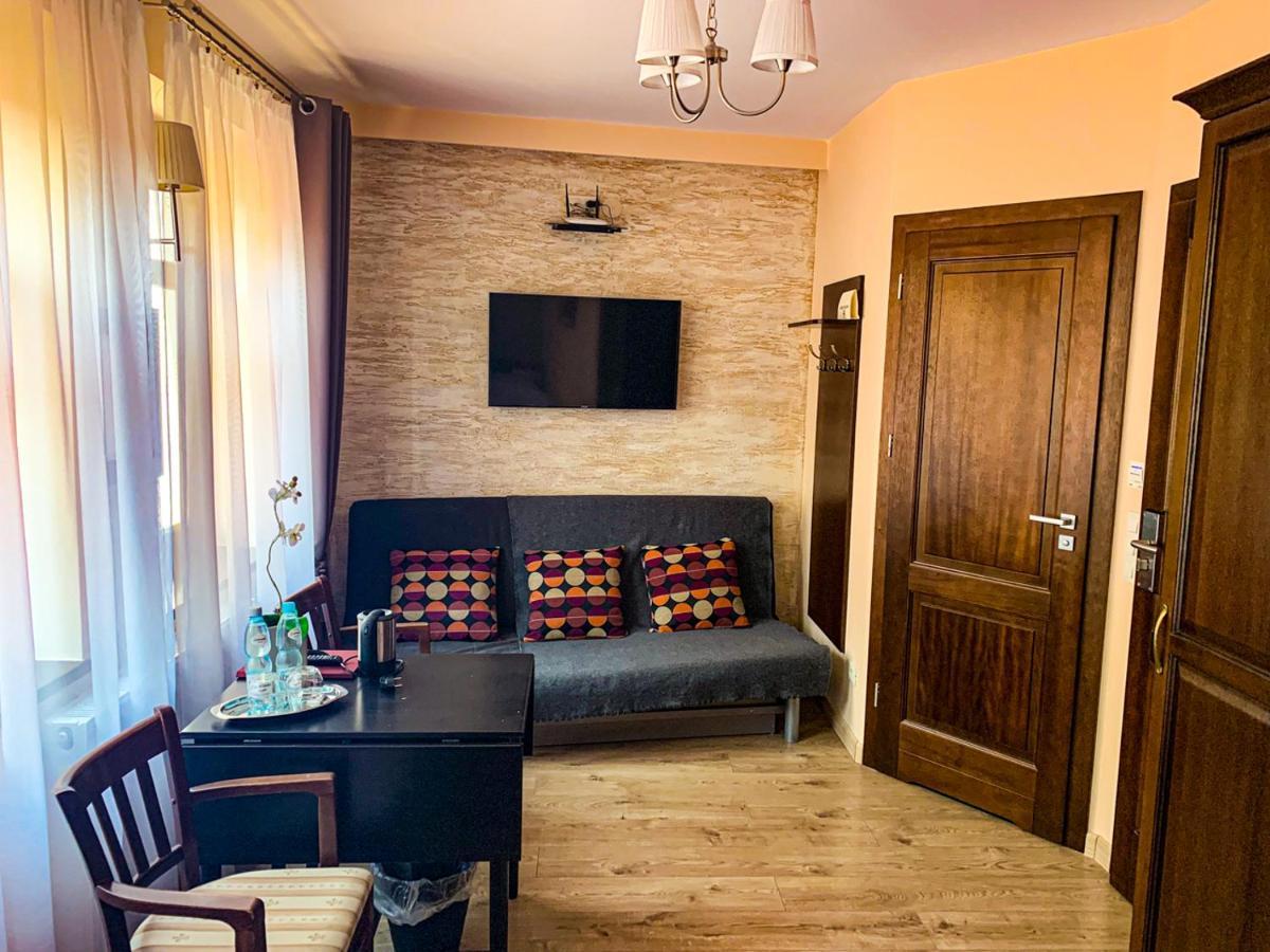 צ'סטוצ'ובה Grono Apartamenty מראה חיצוני תמונה