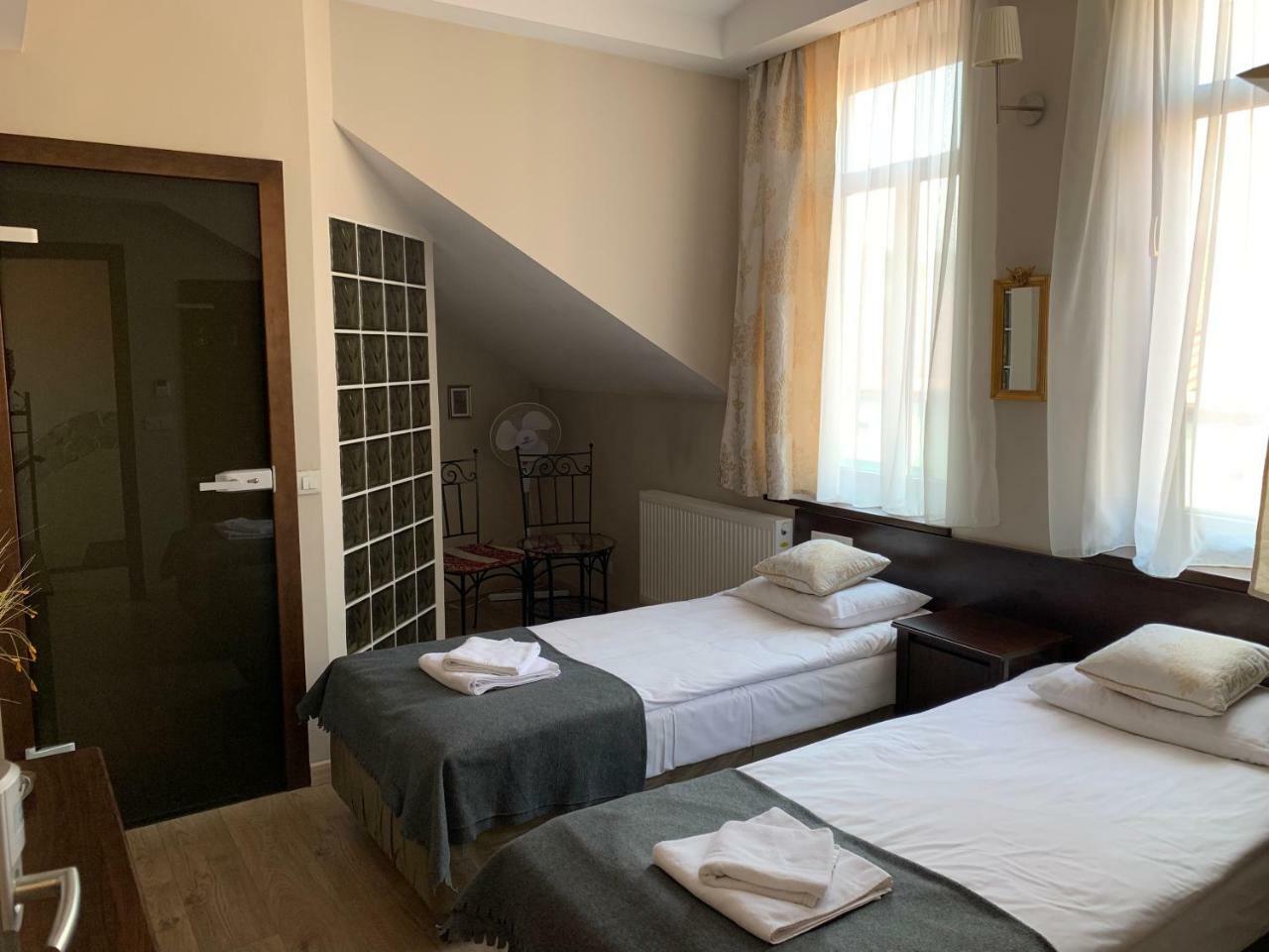 צ'סטוצ'ובה Grono Apartamenty מראה חיצוני תמונה