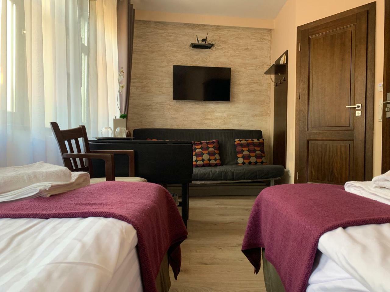 צ'סטוצ'ובה Grono Apartamenty מראה חיצוני תמונה
