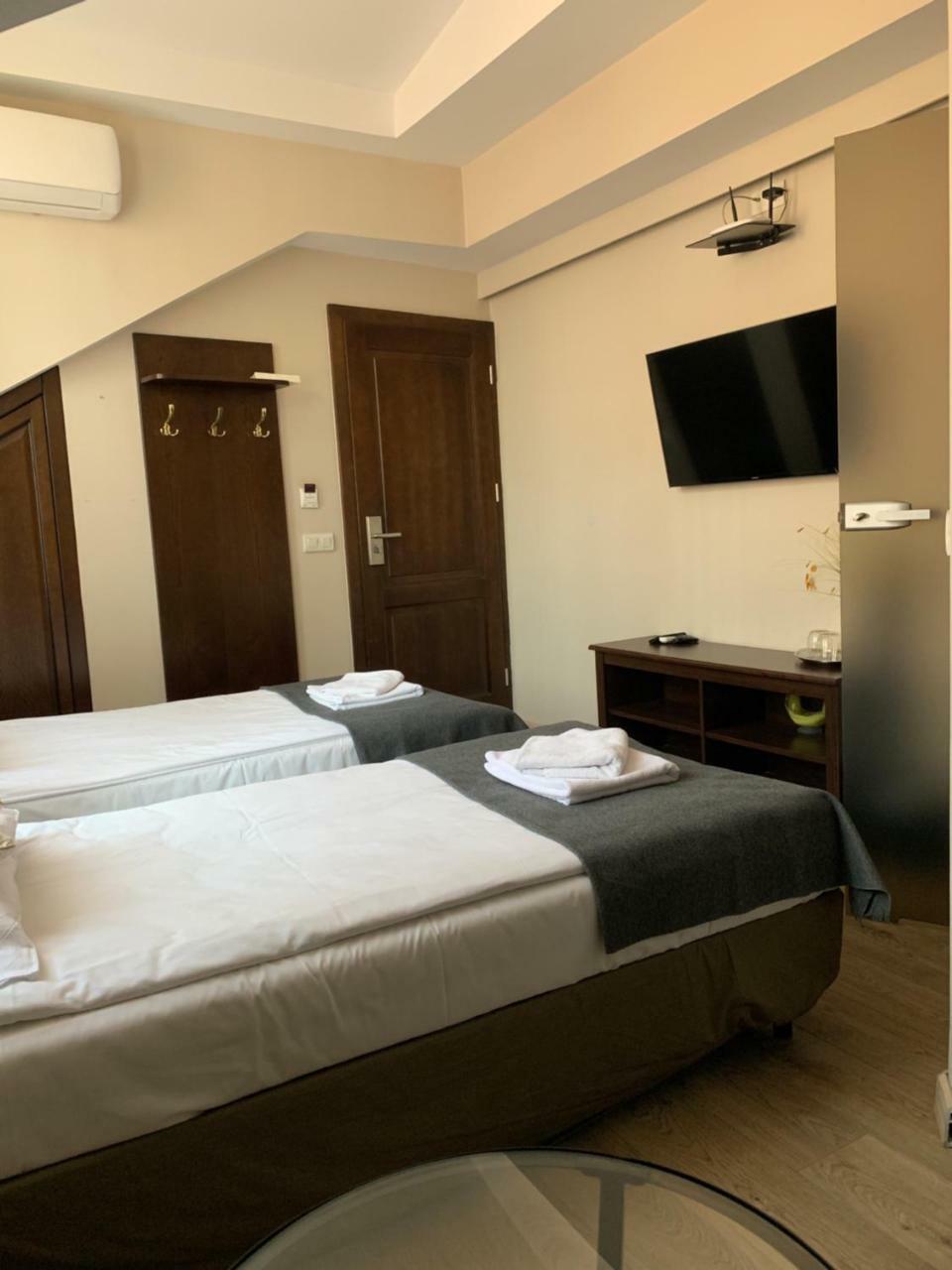 צ'סטוצ'ובה Grono Apartamenty מראה חיצוני תמונה